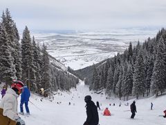 -丝绸之路山地度假区滑雪场