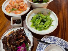 -小小饭店·休闲农庄·安吉松树林里的农家菜