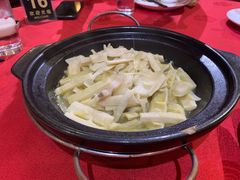 黄山笋丝煲-宋园·金宴浙鲜馆(静安店)