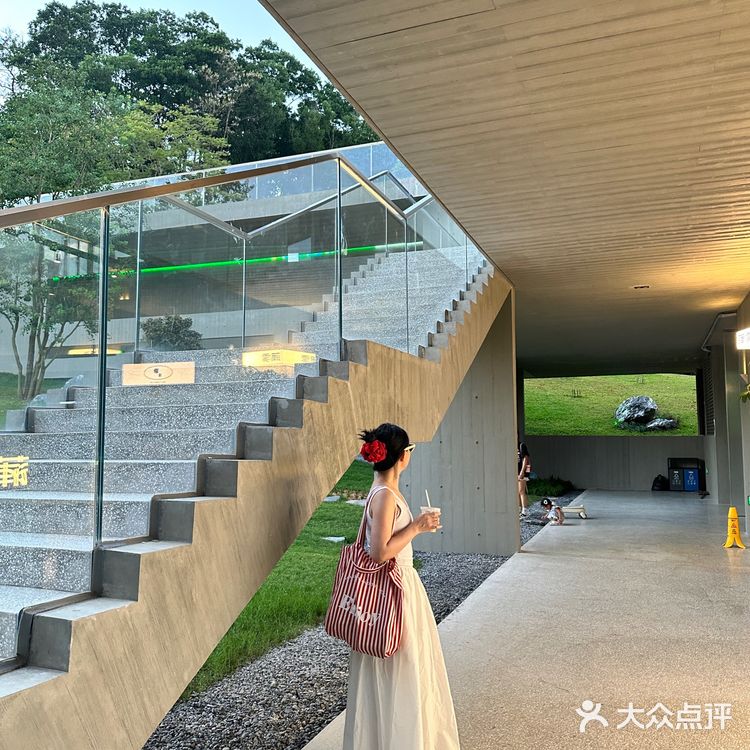 深圳新店｜藏在湖边的治愈系咖啡店☕️