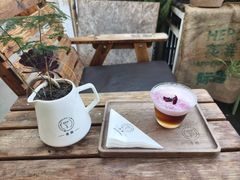 -唐咖精品咖啡(大理古城手冲店)