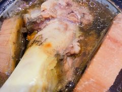 莲藕炖筒骨-钟姐炖品(万象城店)