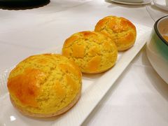 酥皮叉烧包-白天鹅宾馆-宏图府餐厅