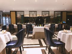 大堂-Yan Ting 宴庭中餐厅(上海静安瑞吉酒店)