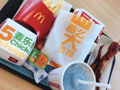 -麦当劳(金山红星美凯龙DT店)