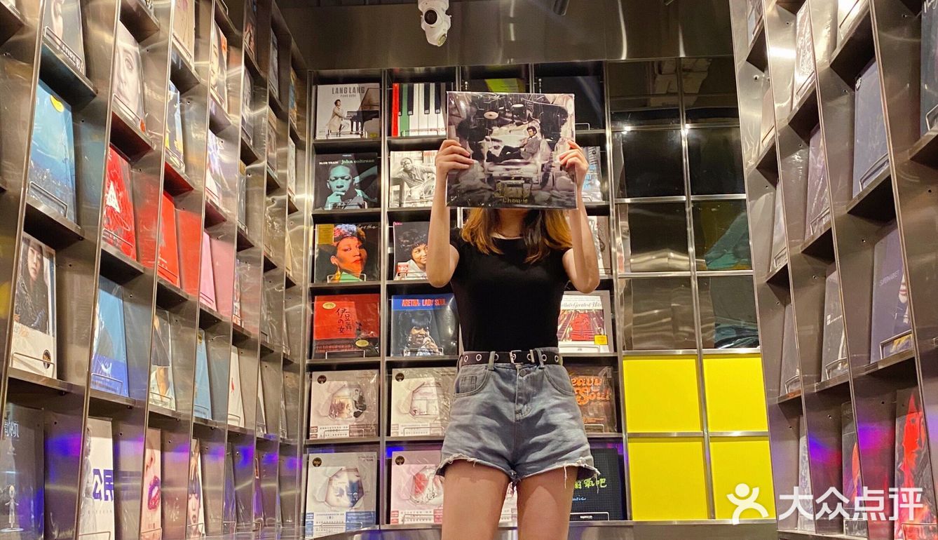 深圳看展｜超级黑胶工厂💽首个黑胶特展来啦