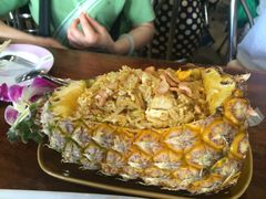 -Dang restaurant (patong phuket)