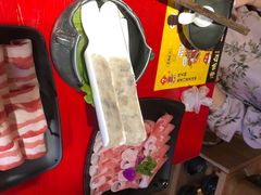 -谭鸭血老火锅(万象九宜城店)