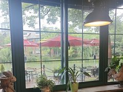 -自然食集西餐厅(泰晤士小镇店)