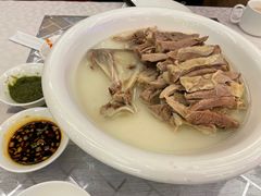 泉水煮手把肉-内蒙古驻京办餐厅