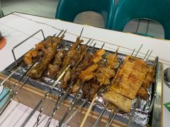 -四季烟火烧烤酒场