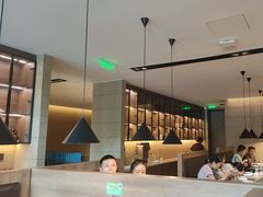 -五谷丰登农家院·地道胶东菜·海鲜烧烤(威海店)