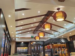 -青瓦餐厅·生鱼片·韩园烤肉(西塔店)