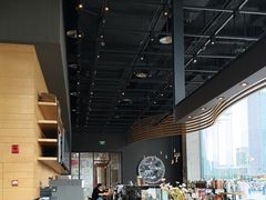 -星巴克臻选(成都环球乐天店)