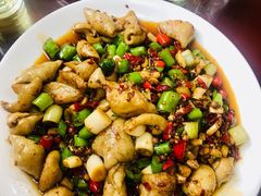 生爆肥肠-盐府老街兔(三八路店)