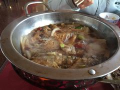 贴饼小鱼-北京龙庆四季香农家饭庄·灶台鱼·碳烤虹鳟鱼(龙庆峡店)