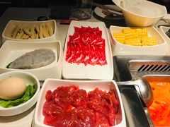 -海底捞火锅鲜切牛肉主题店(长寿路店)