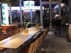 -老乡鸡(上海白玉兰广场店)