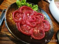 -老牌坊云南鱼豆花火锅(爱建店)