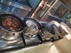 -海口绿发希尔顿酒店-田园汇自助餐·三文鱼·海鲜