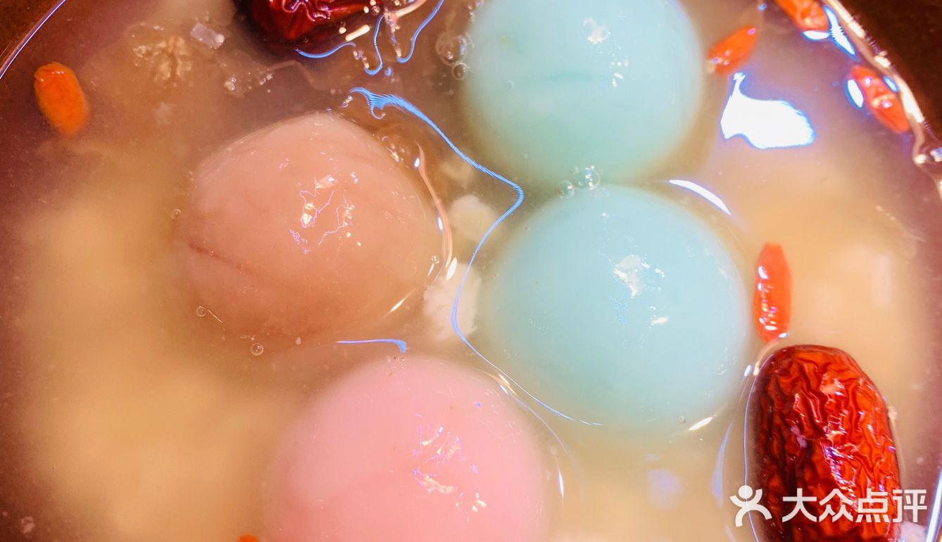 想和你在丽江的街头走一走