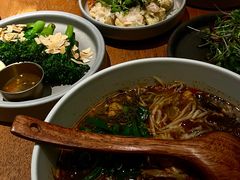 -SHAN山(前滩太古里店)