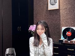 -FEELINGS(亚新广场店)