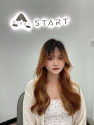 -Tloml salon