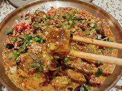 -小董哥烤串·爆汁大油边(故宫店)