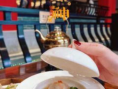 -龙悦湾酒家·八阵鱼生·渔人码头店