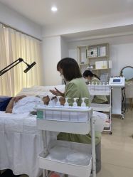 点击看大图 -凡碧诗毛孔清洁收细