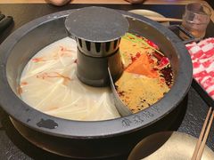 -晓宇重庆火锅(西安荟聚店)