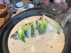 农夫山泉炖的奶汤鱼头-7017浙菜•建德味(市心北路店)