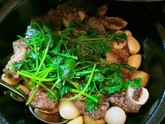 生啫牛仔骨-煲王粤菜餐厅(中侨中心店)