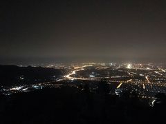 -鬼笑石后山停车场