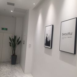 -微笑雨嘉造型护肤