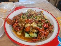 -郑记•不夜城烧烤•龙虾•虾蟹(黄鹤楼店)