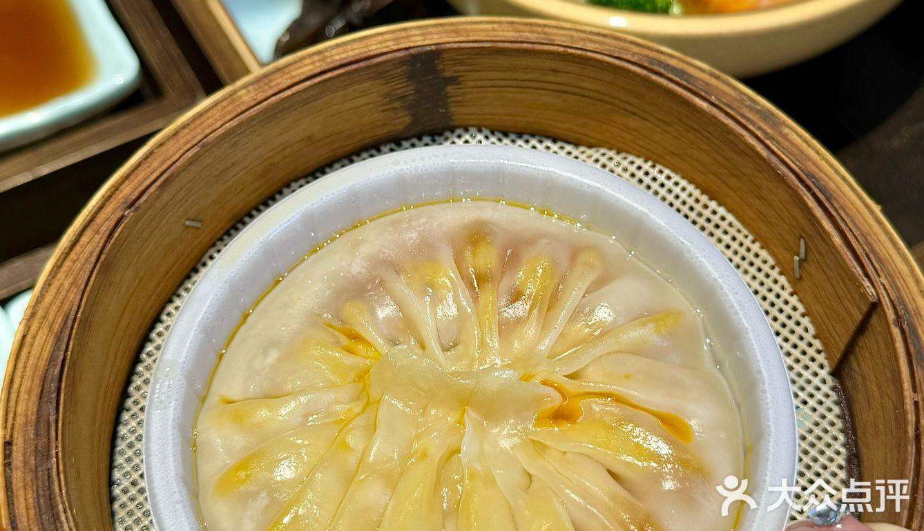 吃一次夸一次的蟹黄面！尊嘟很难不爱