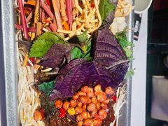 -柳喜辣·烧烤酒局(跃进总店)