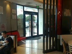大堂-必胜客(湘隆店)