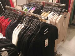 -ZARA(恒隆广场店)