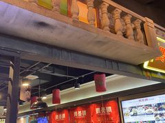 门面-双燕楼·手工馄饨·汤面小吃(世纪汇店)