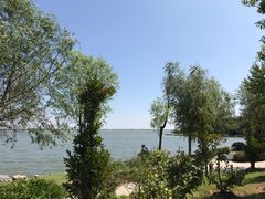 -上海滴水湖皇冠假日酒店