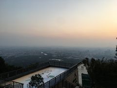 -紫金山山顶公园