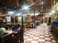 大堂-大食代美食广场(上海中心店)