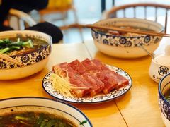 -镇南锅盖面馆(解放路店)