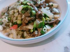 小炒黄牛肉-小乡小镇·传承桐庐土菜·老板亲自烧的菜
