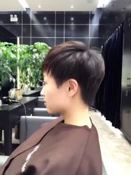 -MMbyHairCode 芭曲发型沙龙