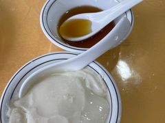 客家自磨让豆腐-鹏城人家海鲜酒家·23年老字号(较场尾店)