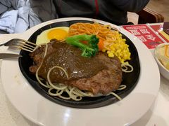 -东方豪客牛排意面披萨(玉函银座店)